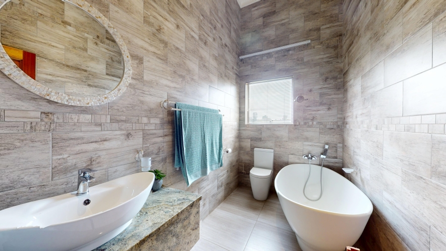 11 Bedroom Property for Sale in Rynfield Gauteng