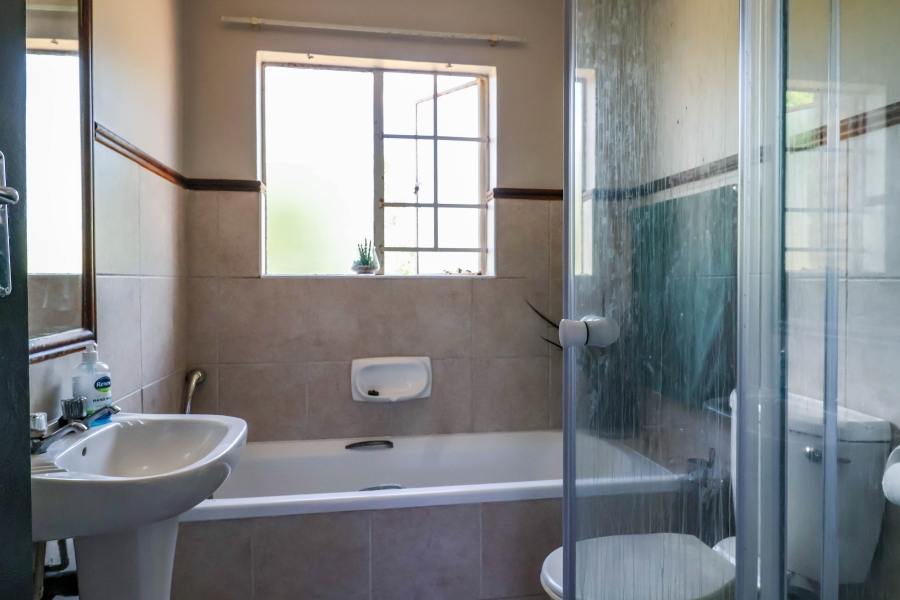 2 Bedroom Property for Sale in Eco Park Gauteng