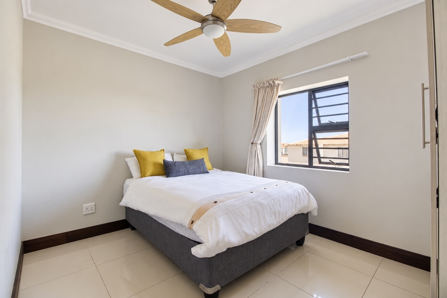 2 Bedroom Property for Sale in Crowthorne AH Gauteng