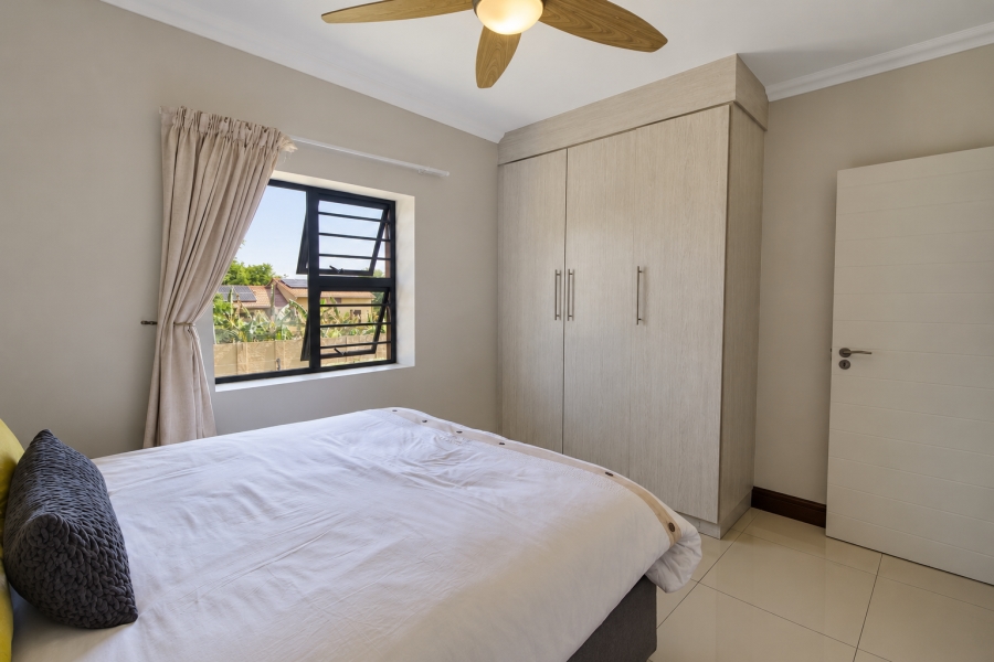 2 Bedroom Property for Sale in Crowthorne AH Gauteng