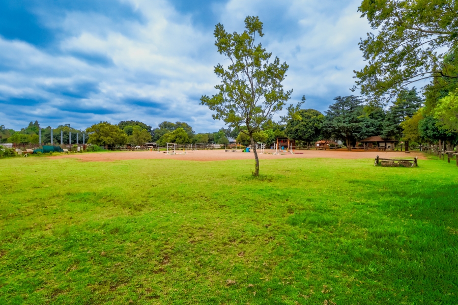 8 Bedroom Property for Sale in Doornkloof Gauteng