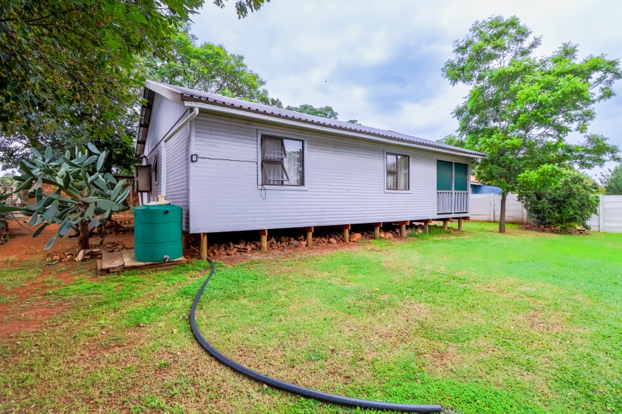 8 Bedroom Property for Sale in Doornkloof Gauteng