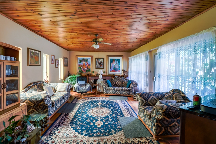 8 Bedroom Property for Sale in Doornkloof Gauteng