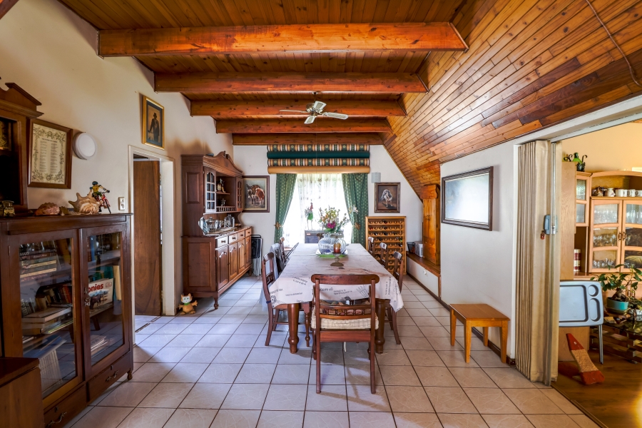 8 Bedroom Property for Sale in Doornkloof Gauteng