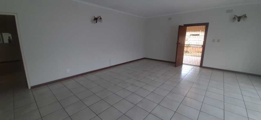 To Let 2 Bedroom Property for Rent in Gezina Gauteng