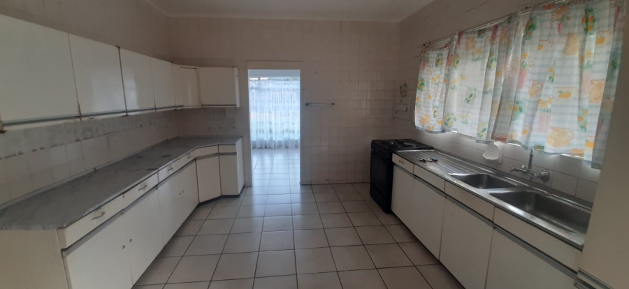 To Let 2 Bedroom Property for Rent in Gezina Gauteng