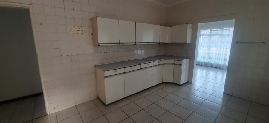 To Let 2 Bedroom Property for Rent in Gezina Gauteng