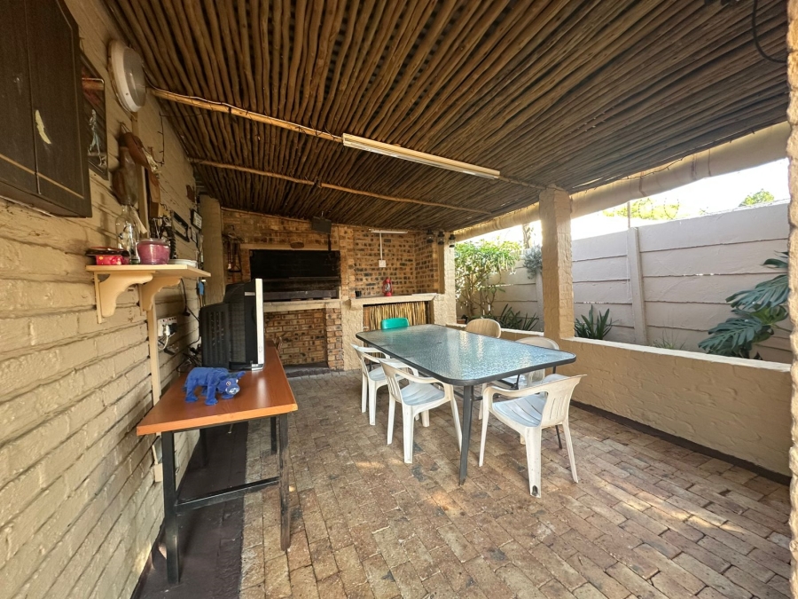 3 Bedroom Property for Sale in Randhart Gauteng