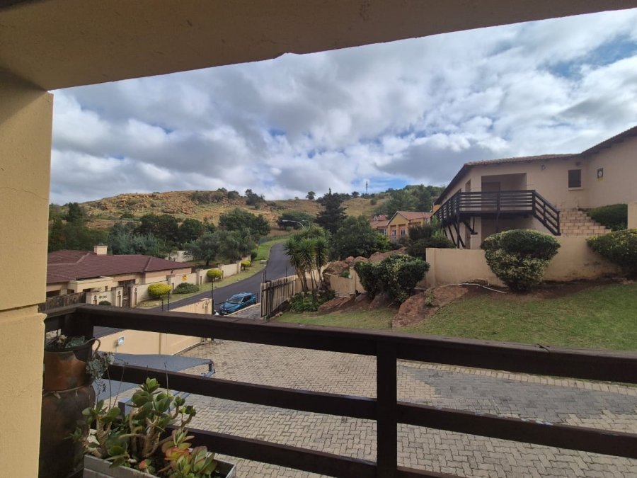 3 Bedroom Property for Sale in Oakdene Gauteng