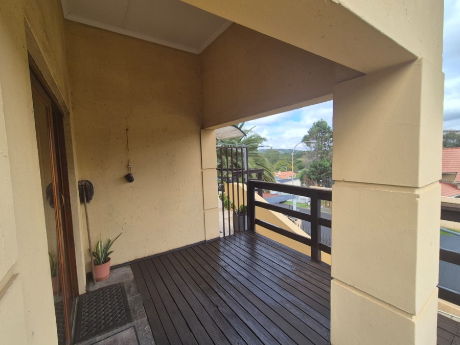 3 Bedroom Property for Sale in Oakdene Gauteng