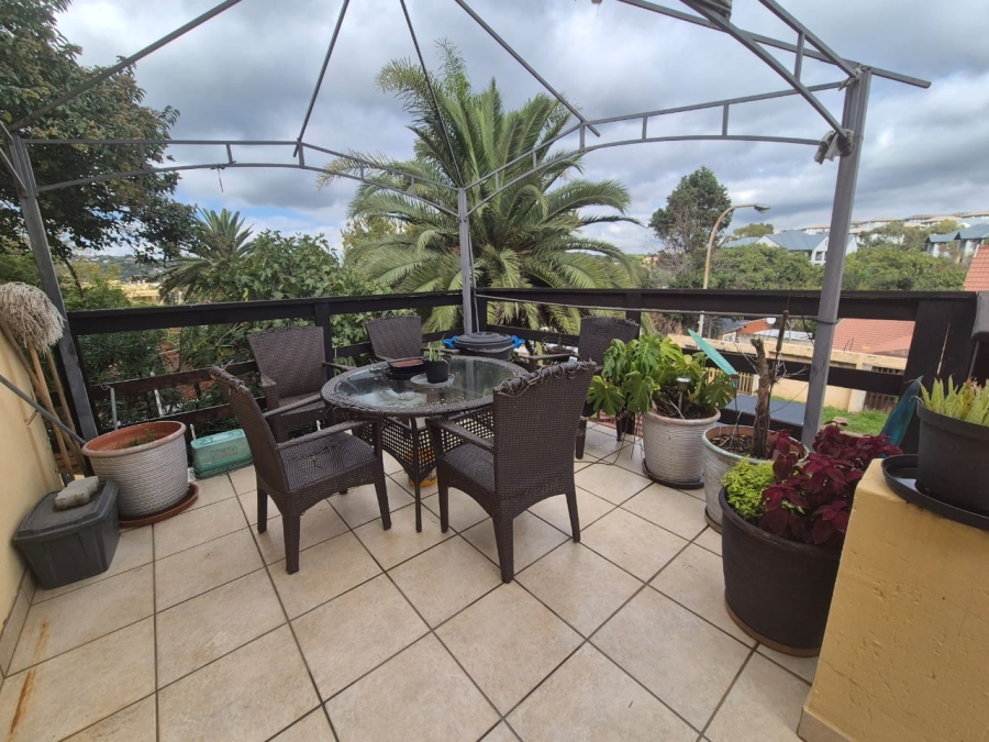 3 Bedroom Property for Sale in Oakdene Gauteng