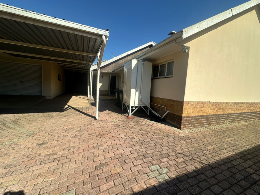 4 Bedroom Property for Sale in Randhart Gauteng