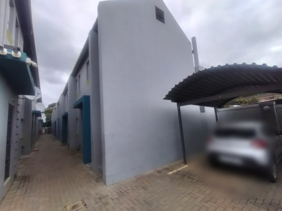 2 Bedroom Property for Sale in Pretoria North Gauteng