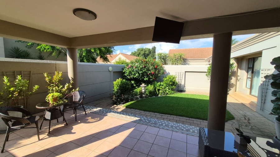4 Bedroom Property for Sale in Bedfordview Gauteng