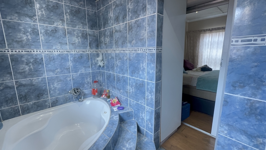 3 Bedroom Property for Sale in Sharon Park Gauteng