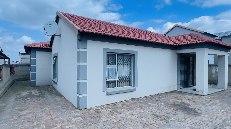 3 Bedroom Property for Sale in Sharon Park Gauteng