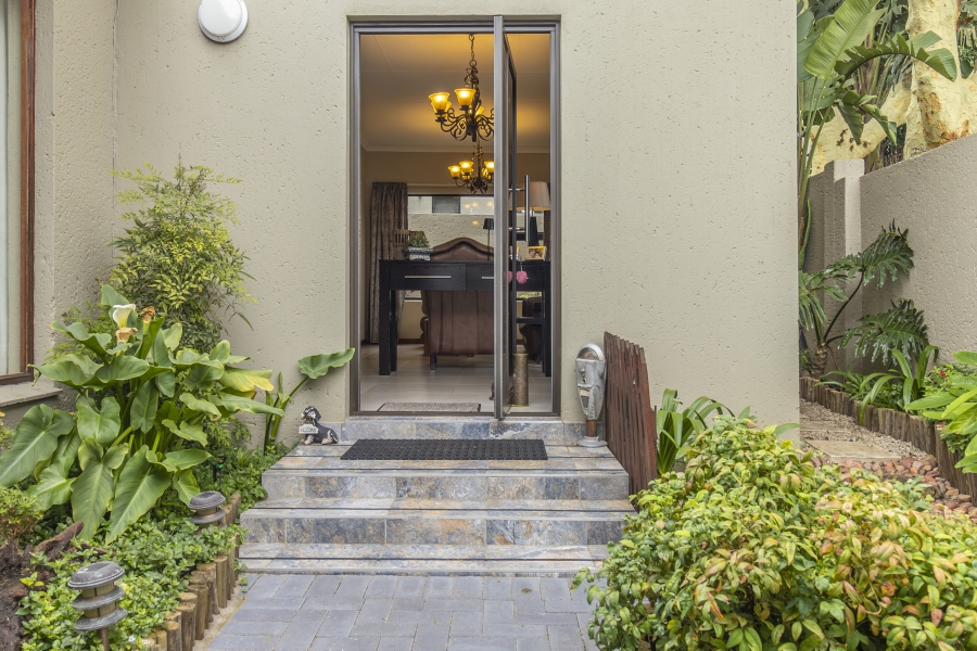 3 Bedroom Property for Sale in Magaliessig Gauteng