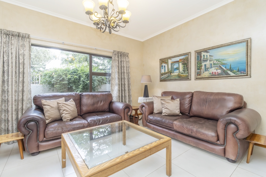 3 Bedroom Property for Sale in Magaliessig Gauteng