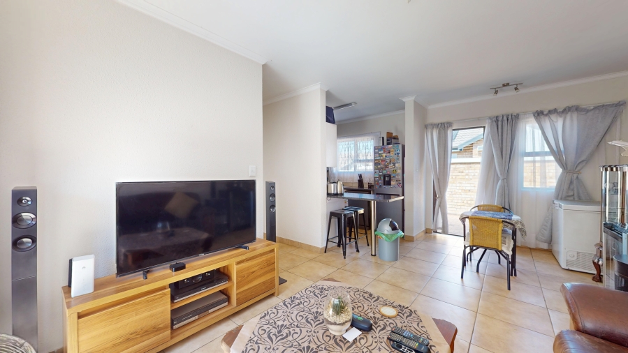 2 Bedroom Property for Sale in Beyers Park Gauteng