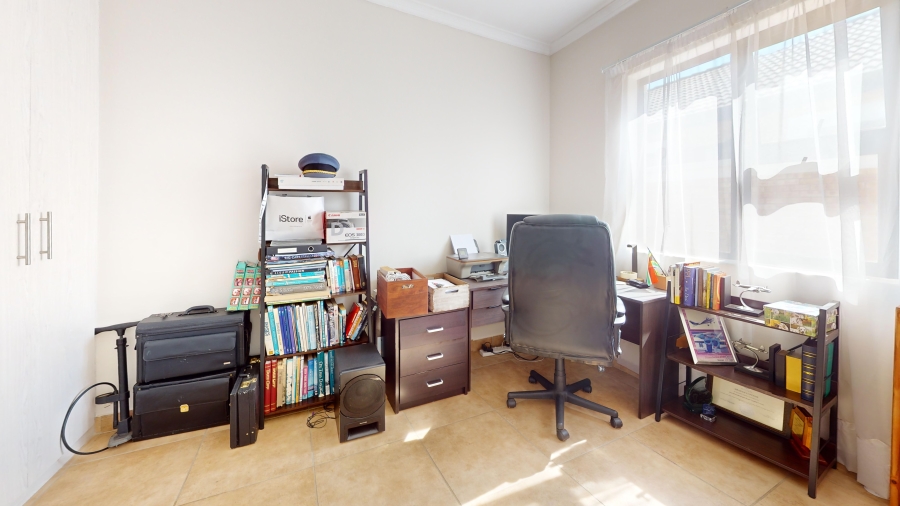 2 Bedroom Property for Sale in Beyers Park Gauteng