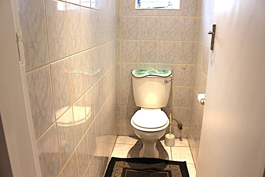 3 Bedroom Property for Sale in Roodepoort North Gauteng