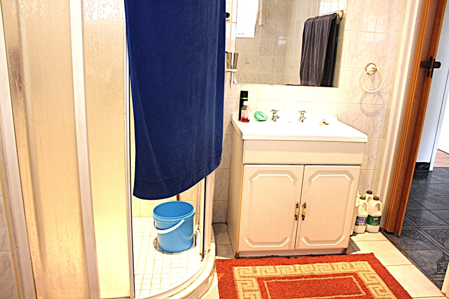 3 Bedroom Property for Sale in Roodepoort North Gauteng