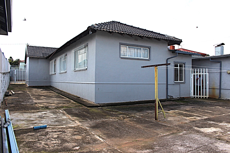 3 Bedroom Property for Sale in Roodepoort North Gauteng