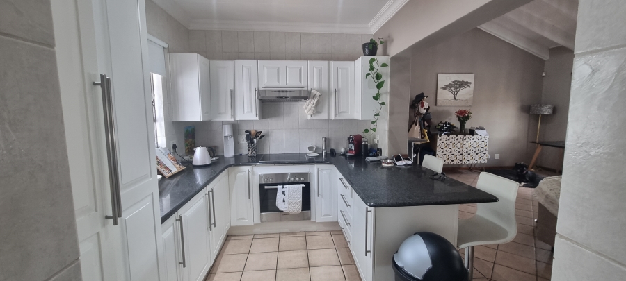 3 Bedroom Property for Sale in Newlands Gauteng