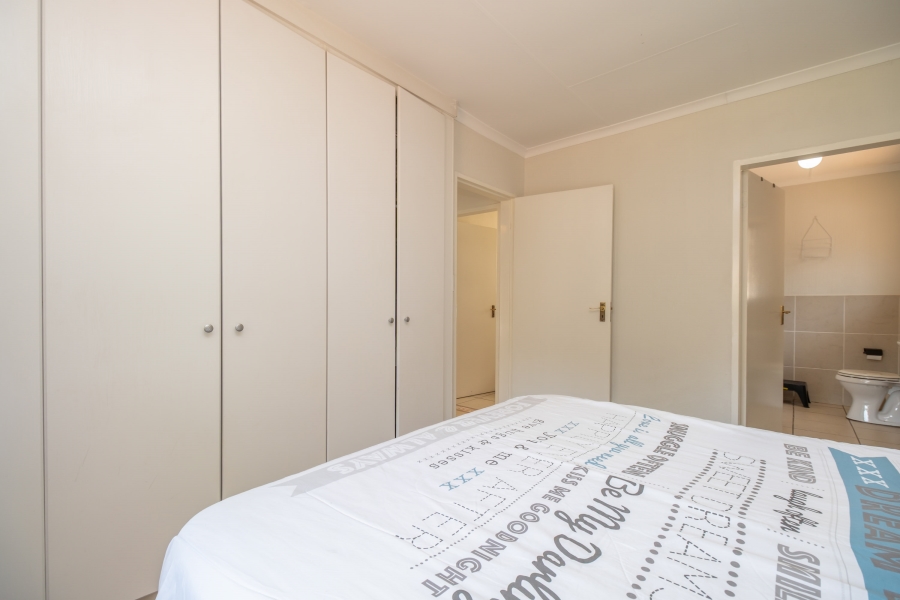 2 Bedroom Property for Sale in North Riding Gauteng