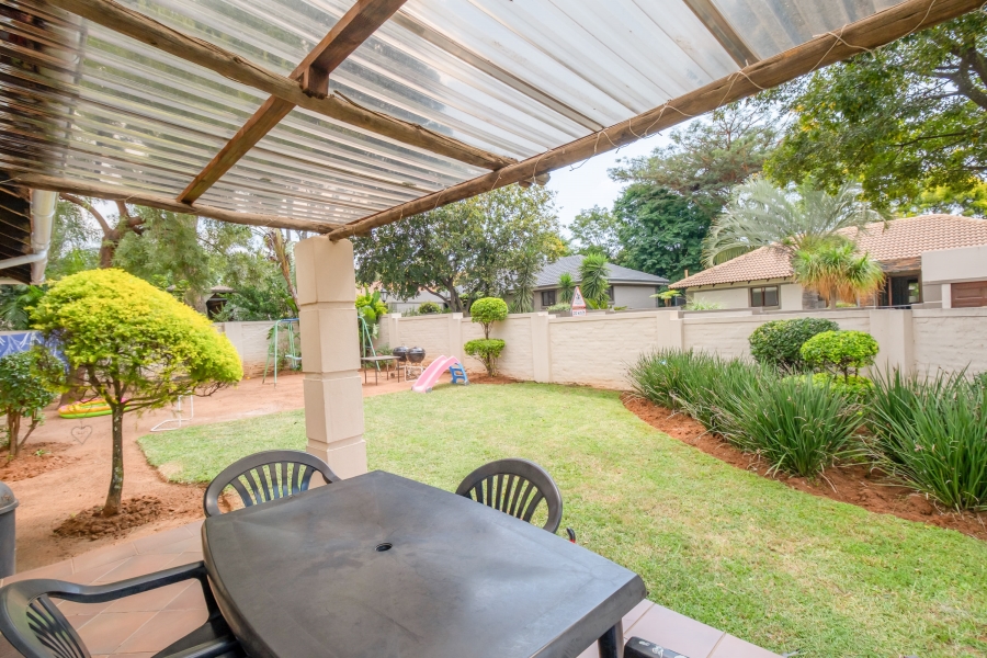 2 Bedroom Property for Sale in North Riding Gauteng