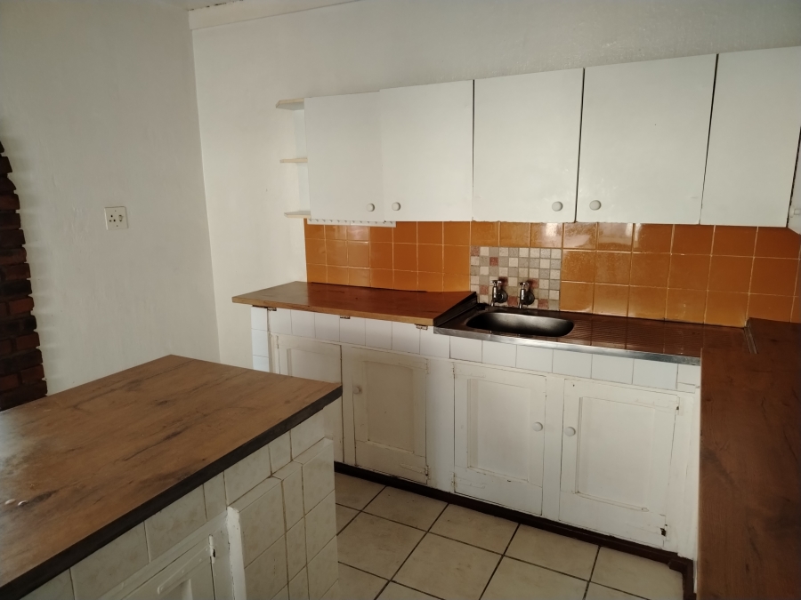 To Let 1 Bedroom Property for Rent in Brakpan Central Gauteng