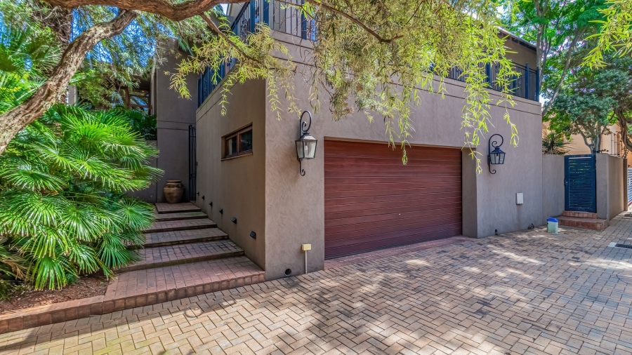 4 Bedroom Property for Sale in Bedfordview Gauteng