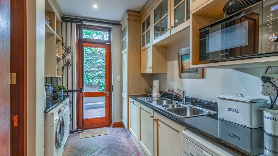 4 Bedroom Property for Sale in Bedfordview Gauteng