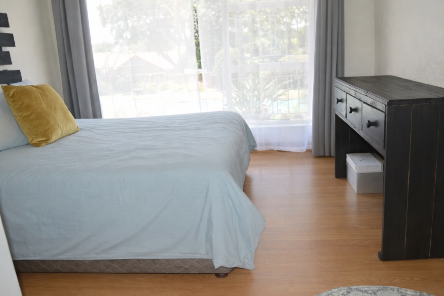 3 Bedroom Property for Sale in Helderkruin Gauteng