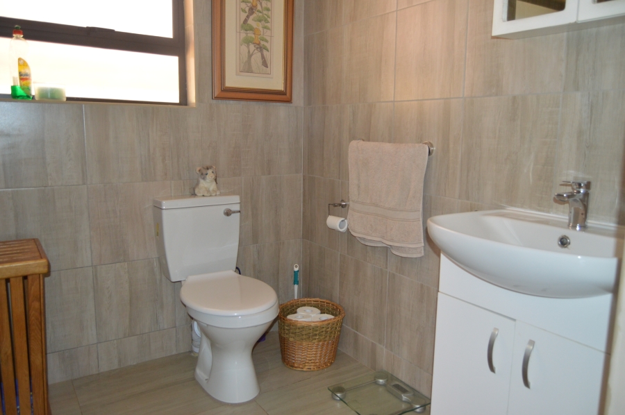 3 Bedroom Property for Sale in Helderkruin Gauteng