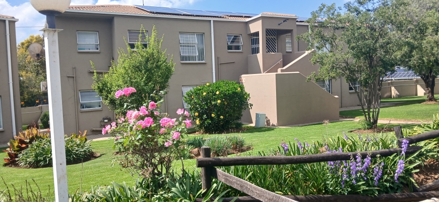 3 Bedroom Property for Sale in Alberante Gauteng