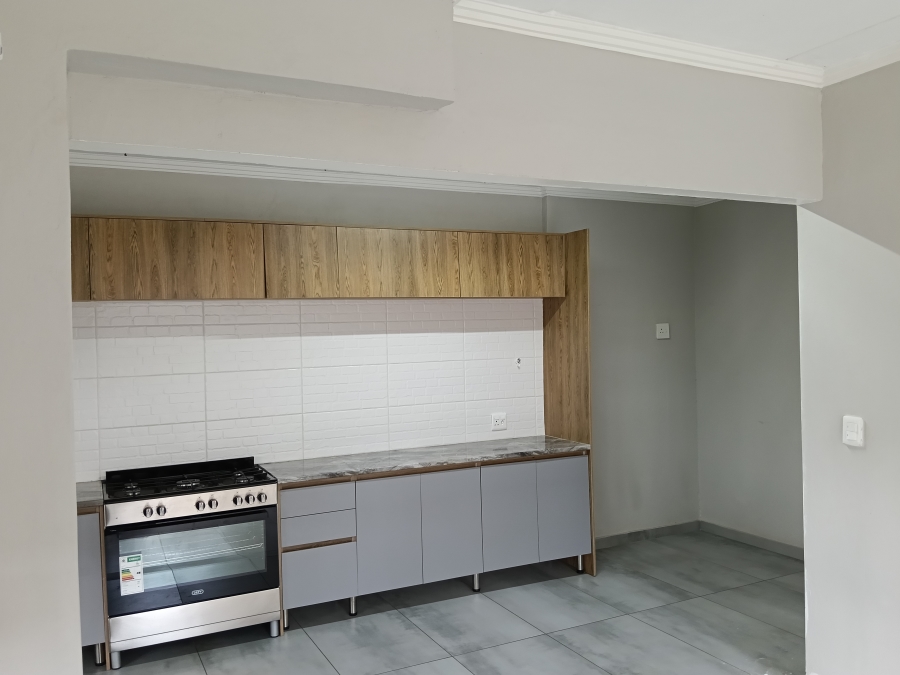 11 Bedroom Property for Sale in Westdene Gauteng