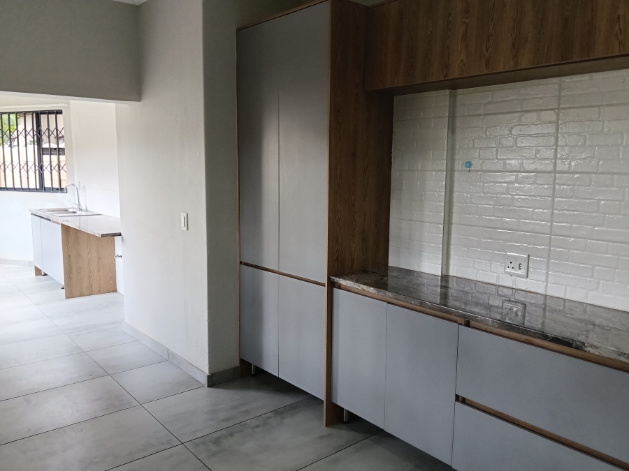 11 Bedroom Property for Sale in Westdene Gauteng