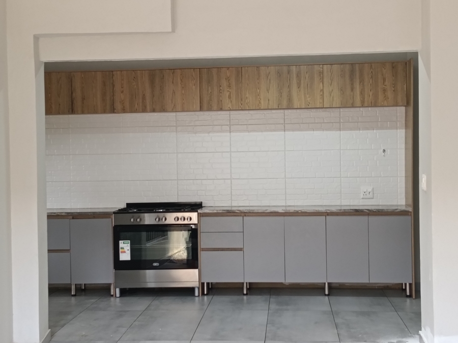 11 Bedroom Property for Sale in Westdene Gauteng