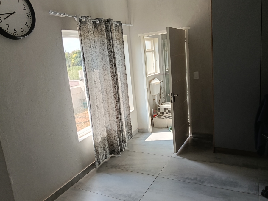 11 Bedroom Property for Sale in Westdene Gauteng