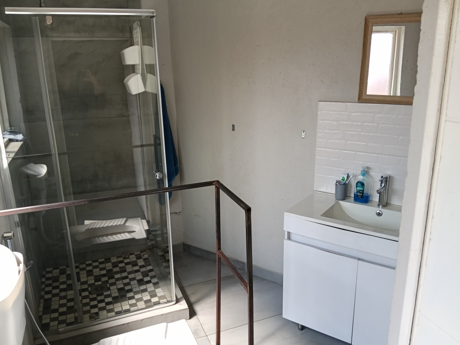 11 Bedroom Property for Sale in Westdene Gauteng