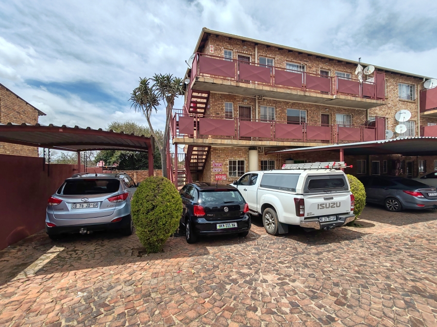 2 Bedroom Property for Sale in Mountain View Gauteng