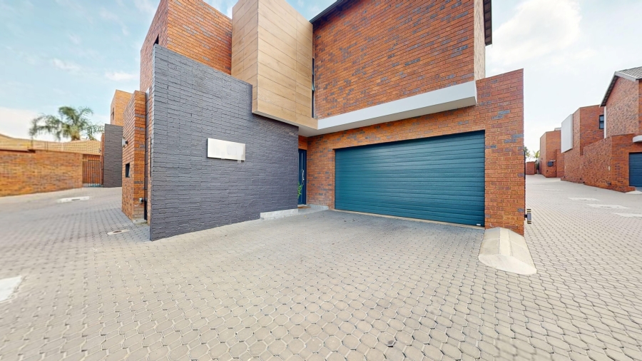3 Bedroom Property for Sale in Bartlett Gauteng