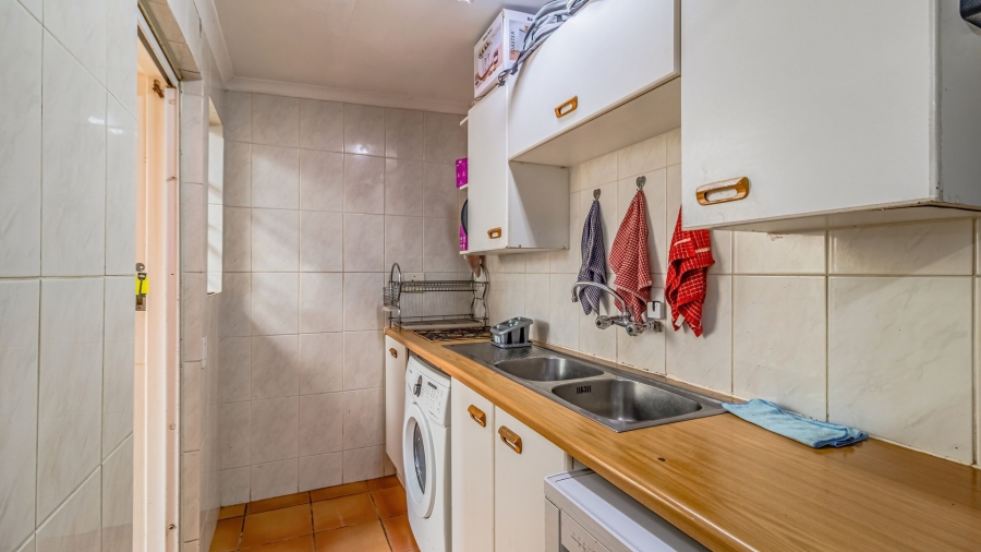 3 Bedroom Property for Sale in Linksfield Gauteng