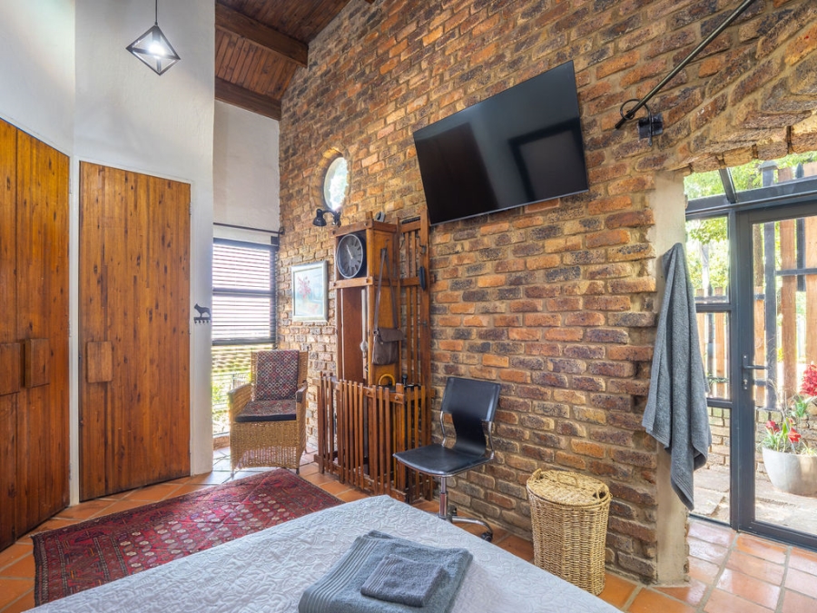 4 Bedroom Property for Sale in Waverley Gauteng