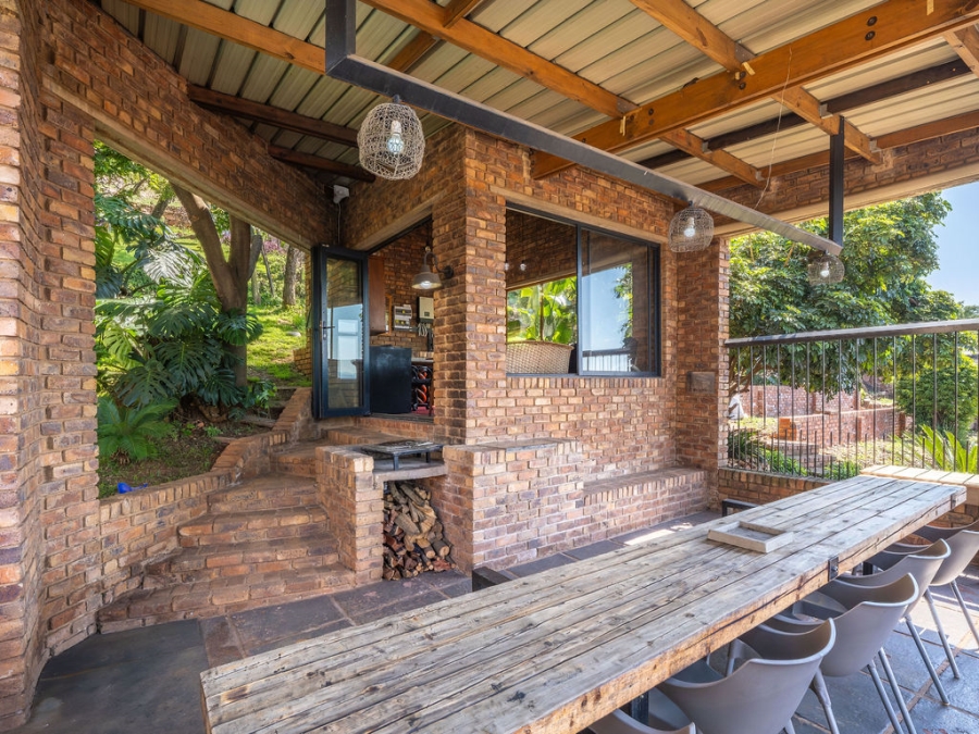 4 Bedroom Property for Sale in Waverley Gauteng