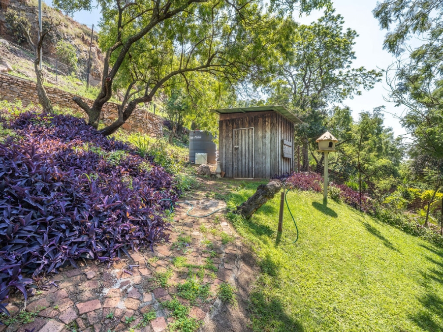 4 Bedroom Property for Sale in Waverley Gauteng