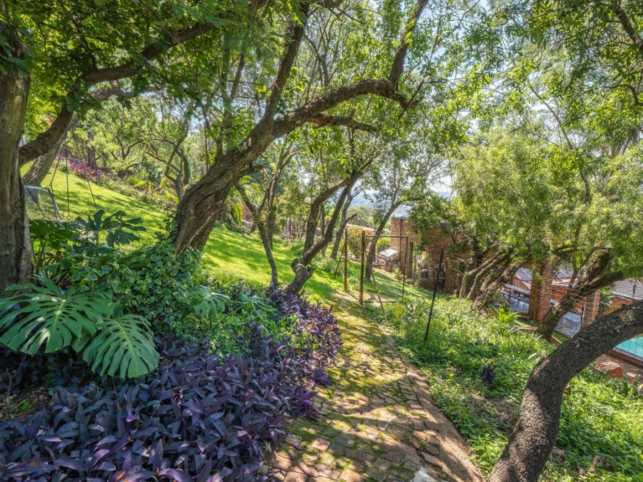 4 Bedroom Property for Sale in Waverley Gauteng