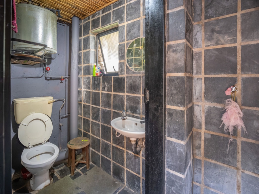 4 Bedroom Property for Sale in Waverley Gauteng