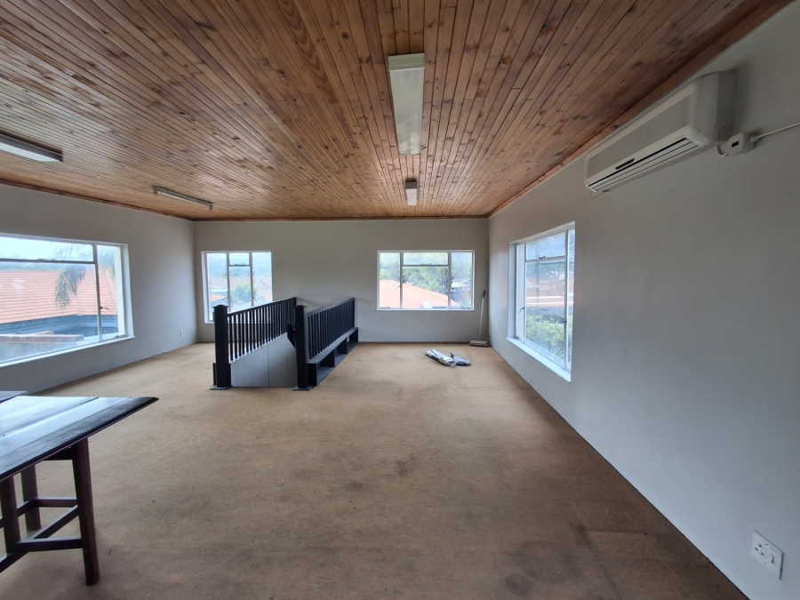 5 Bedroom Property for Sale in Capital Park Gauteng